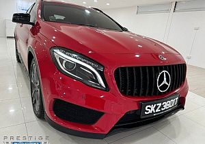 Mercedes Benz GLA180 R18 BI 2016 Red Revcam